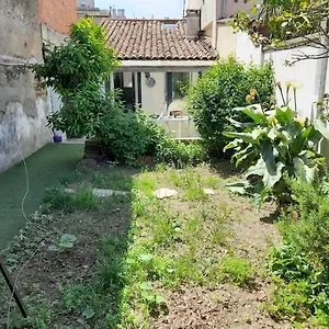 toulousaine-avec-jardin-proche-centre-wifi.midi-pyreneeshotels.com/